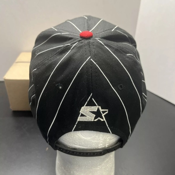 Vintage Starter NBA Miami Heat SnapBack Hat - Picture 4 of 8